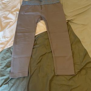 Gym shark 3/4 leggings light grey